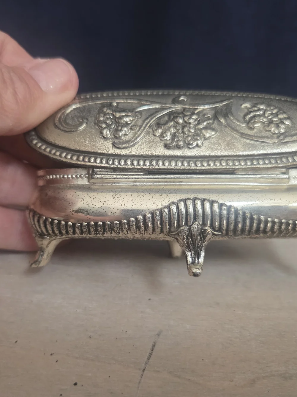 Vintage Ornate Footed Silver Plate Floral Trinket Box w/ Red Felt Interior Bin W